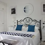 Canasta Hotel