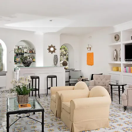 Ξενοδοχείο Canasta