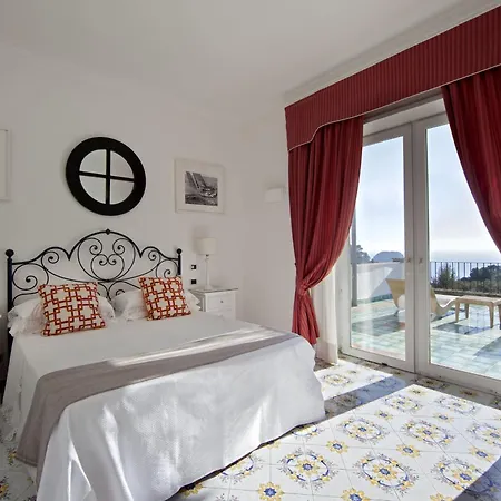 Canasta Ξενοδοχείο