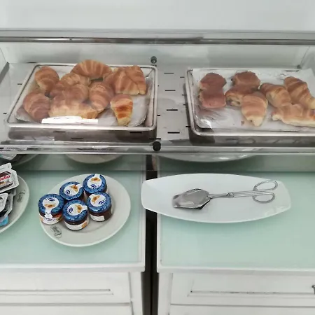 Canasta Ξενοδοχείο 4*