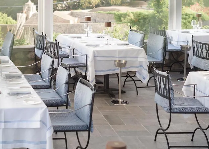 커내스터 4* 카프리